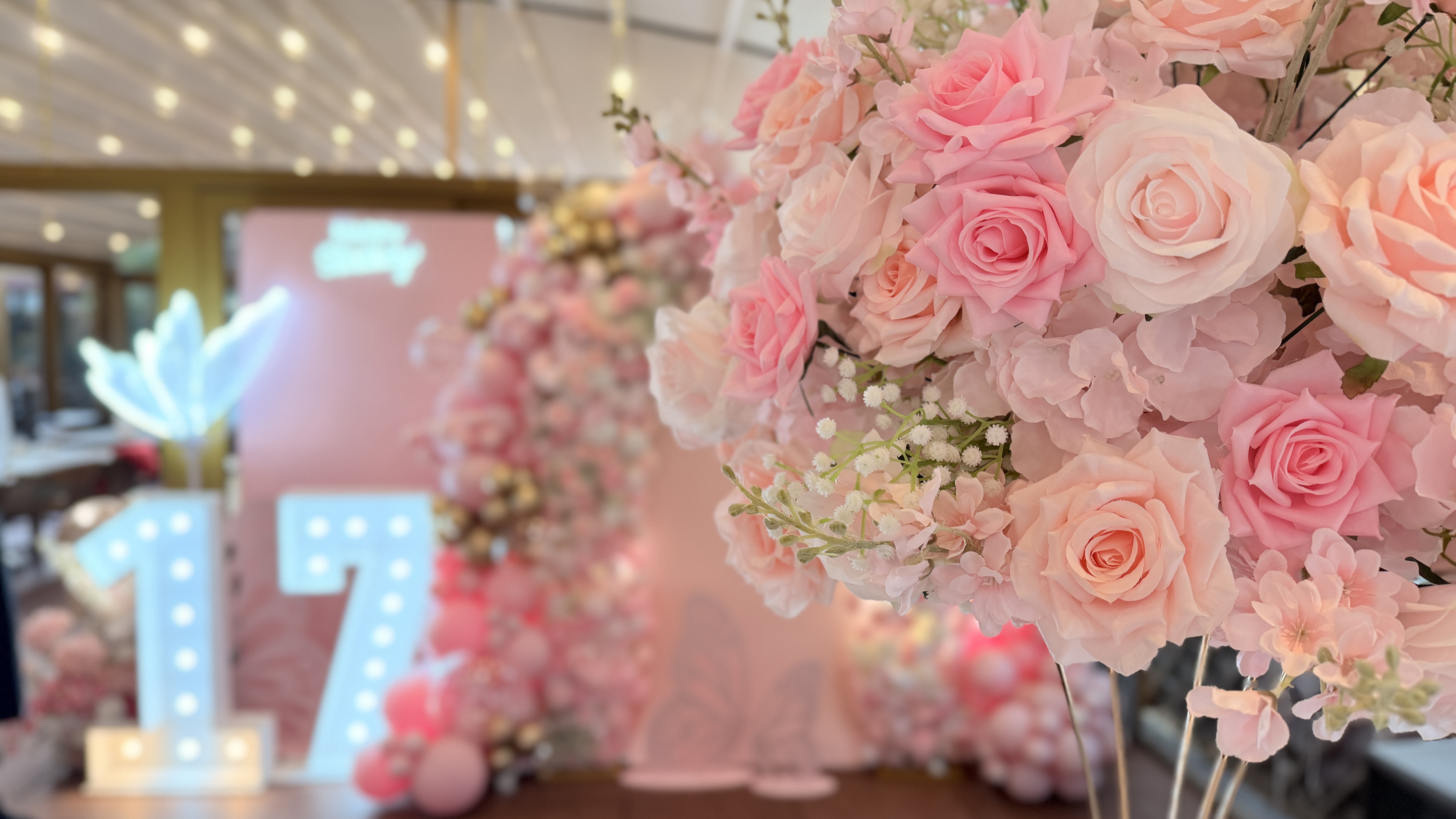 Pink-Dekoration Sweet 17 Party